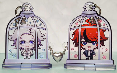 Heart Magnet Standee Keychains